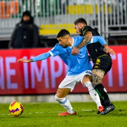 Serie A, fasi del match Venezia - Lazio (Ansa)